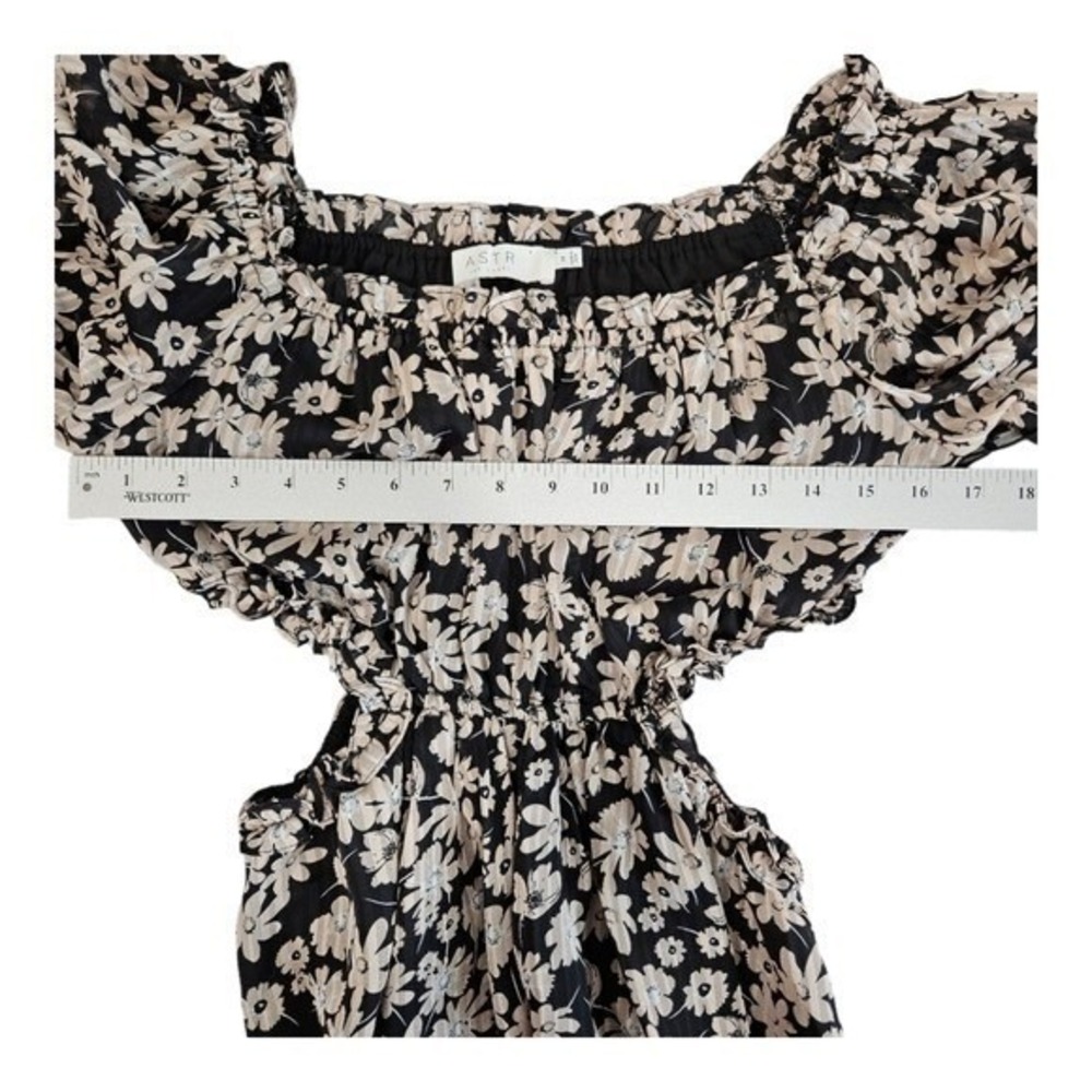 ASTR The Label Womens Black Floral Mini Dress Medium Side Cutouts Boho Romantic‎ - Picture 11 of 13